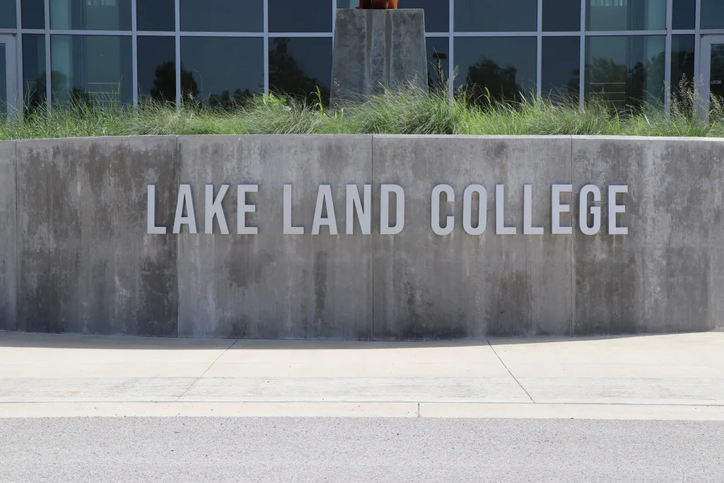 Image of Lake Land College entry