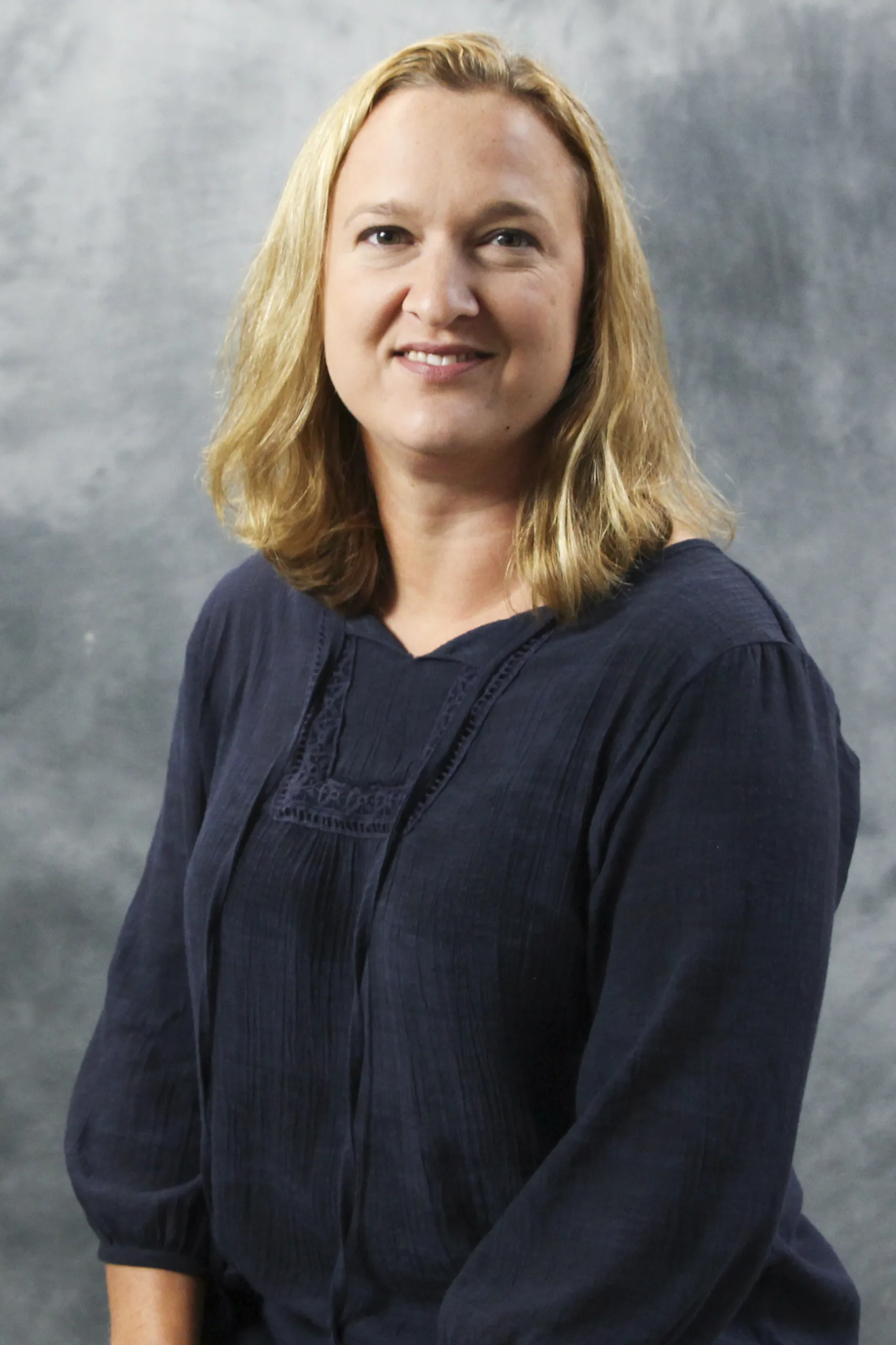 Photo of Laurie Davis Rincker – Biological Science Instructor