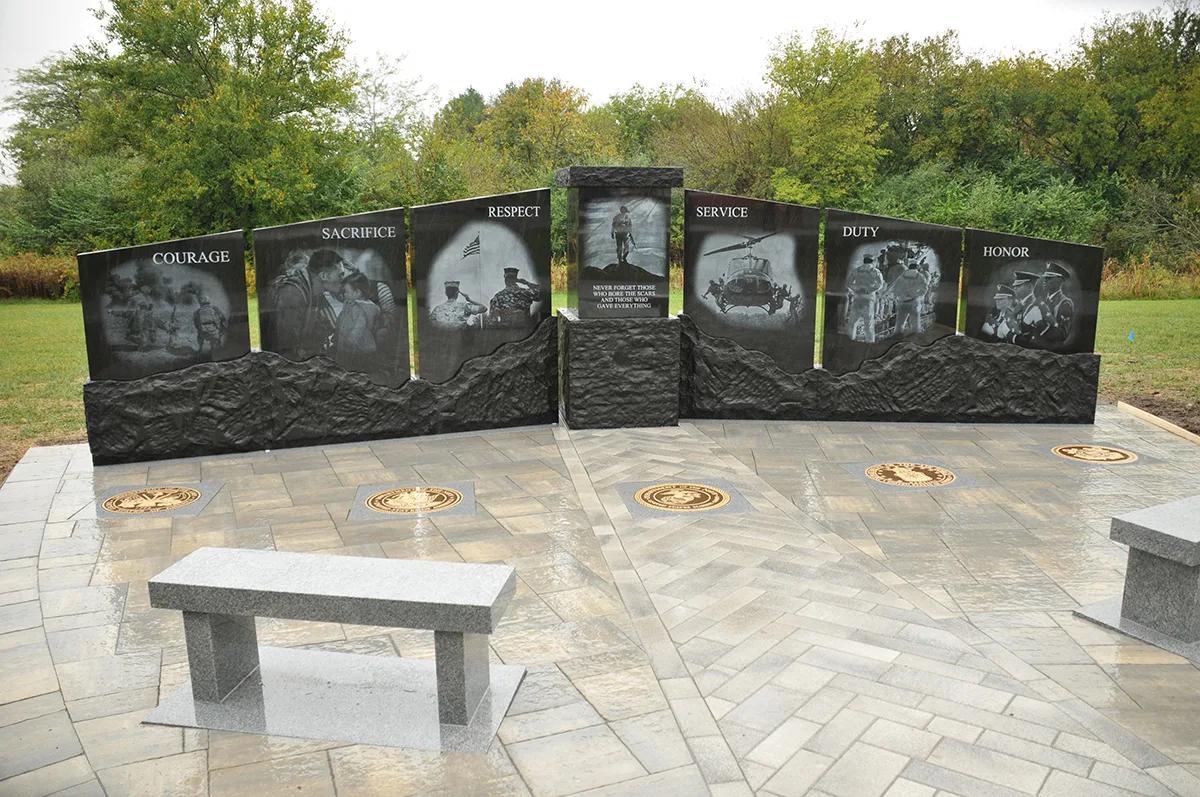 Veterans' Memorial photo